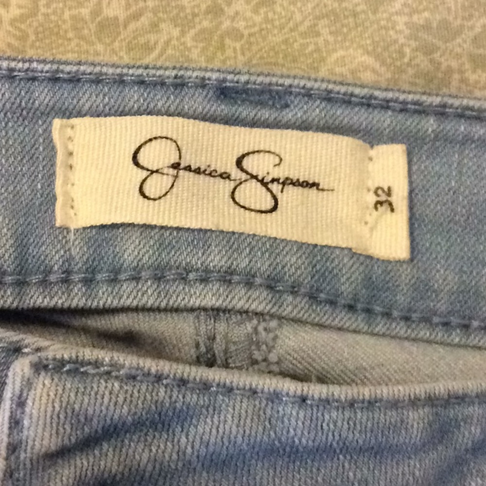 JESSICA SIMPSON light blue denim distressed jeans - Picture 6 of 7